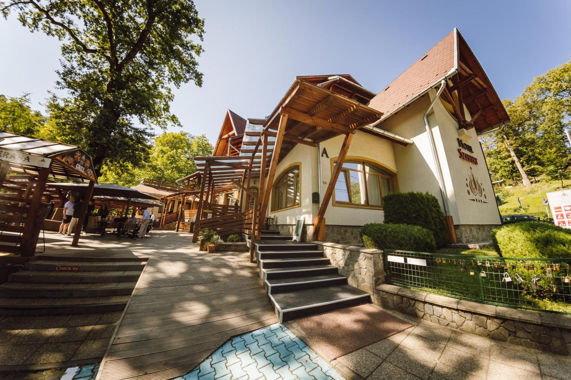 Hotel Szeifert Sovata Esterno foto