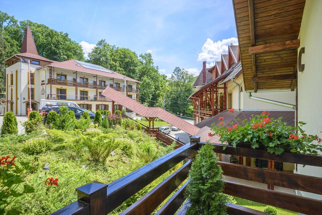 Hotel Szeifert Sovata Esterno foto